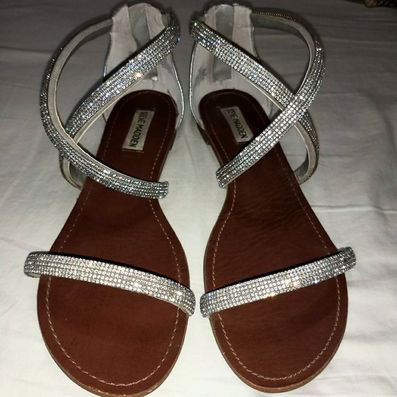 steve madden diamond sandals